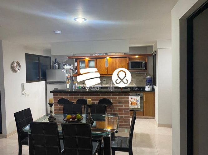 Apartamento de 3 alcobas en venta en El Mojon, Copacabana, 95 m² · foto 2 de 10