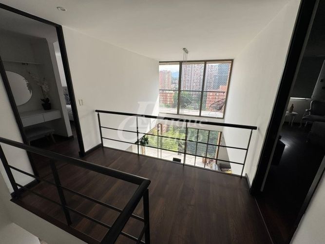 Apartamento de 3 alcobas en venta en Castropol, Medellín, 158 m² · foto 11 de 23