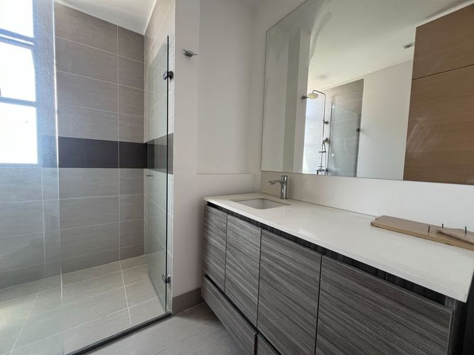 Apartamento de 3 alcobas en arriendo en El Poblado, Medellín, 169 m² · foto 8 de 20