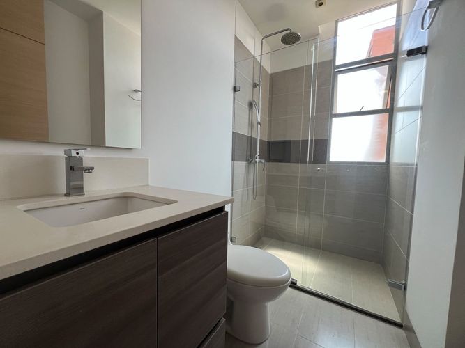 Apartamento de 3 alcobas en arriendo en El Poblado, Medellín, 169 m² · foto 11 de 20