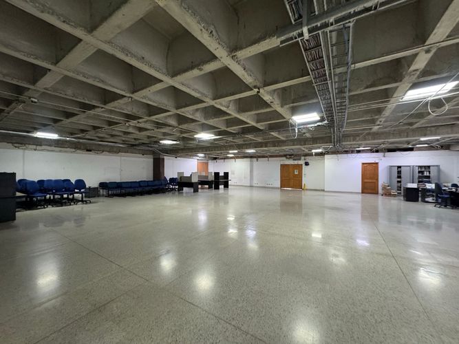Oficina en arriendo en El Poblado, Medellín, 448 m² · foto 4 de 20