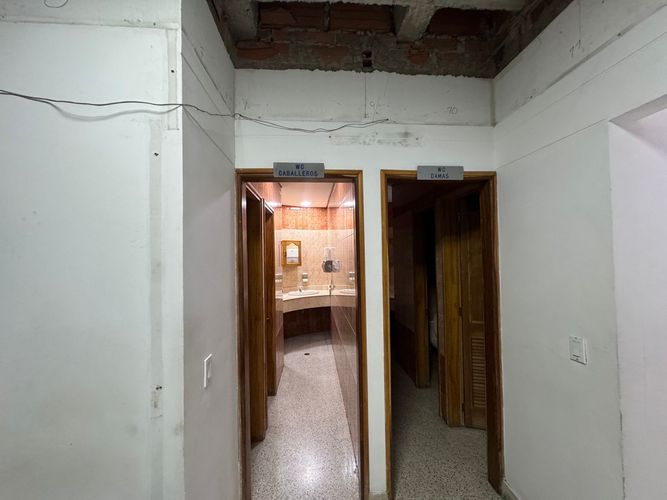 Oficina en arriendo en El Poblado, Medellín, 448 m² · foto 18 de 20
