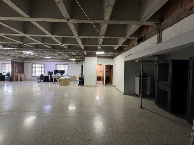 Oficina en arriendo en El Poblado, Medellín, 448 m² · foto 20 de 20