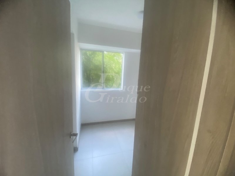 Apartamento en venta en Alcaravanes, Marinilla · foto 7 de 14