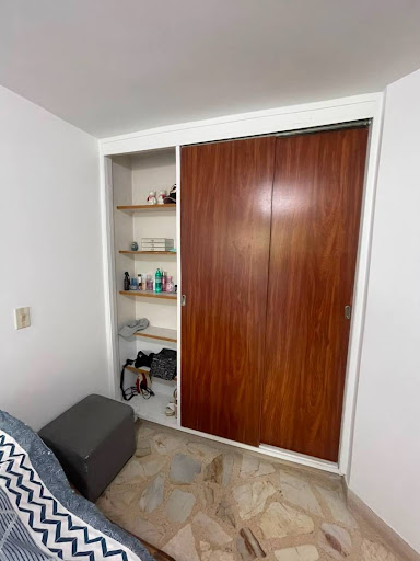 Apartamento en arriendo en Los Colores, Medellín · foto 9 de 13