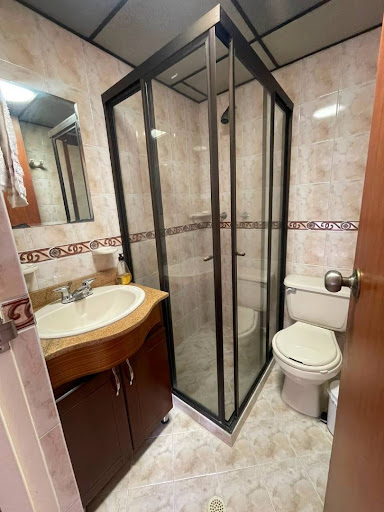 Apartamento en arriendo en Los Colores, Medellín · foto 10 de 13