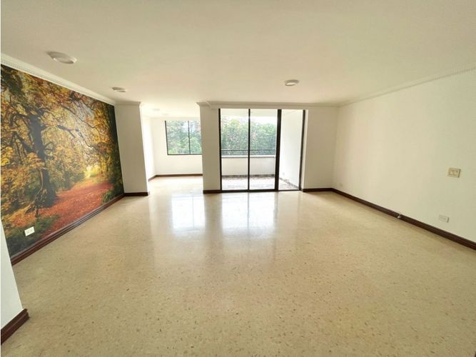 Apartamento de 3 alcobas en venta en Alejandría, Medellín, 127 m² · foto 3 de 24