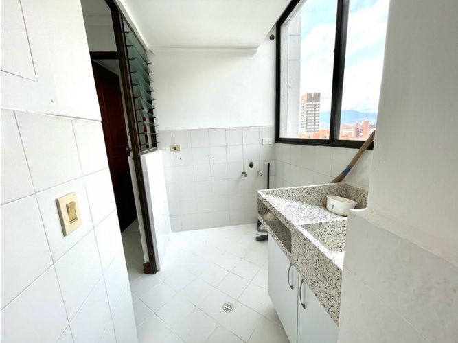 Apartamento de 3 alcobas en venta en Alejandría, Medellín, 127 m² · foto 24 de 24