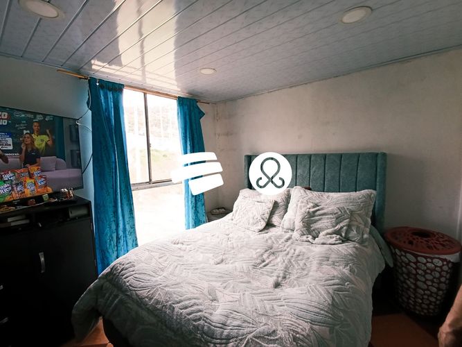 Casa de 2 alcobas en venta en Bolonia I, Bogotá, 45 m² · foto 15 de 24