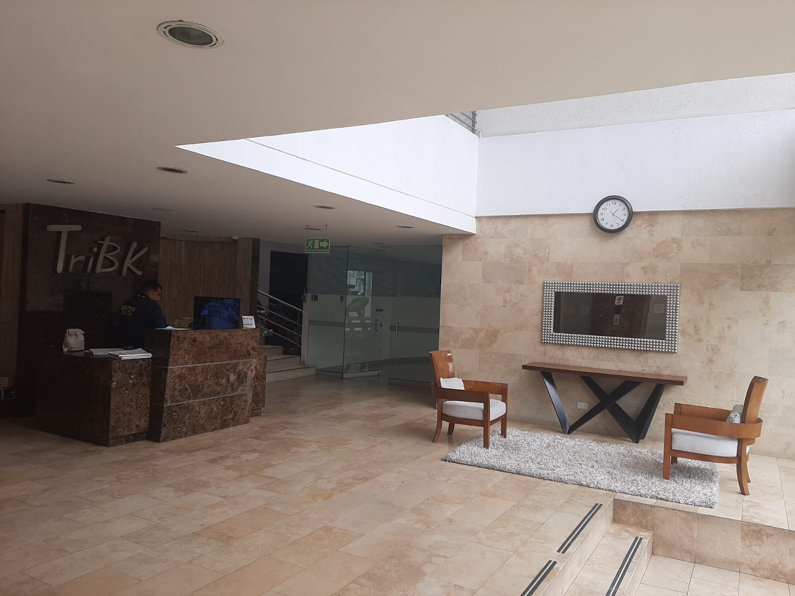 Apartamento en venta en Santa Barbara, Bogotá · foto 3 de 20