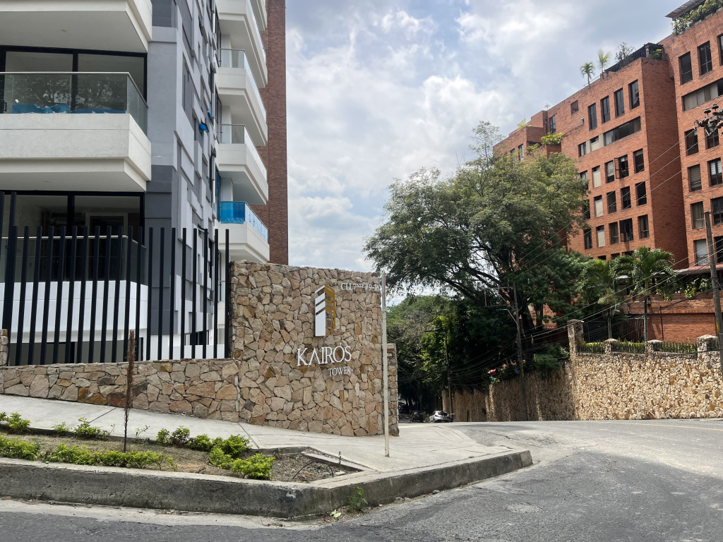 Departamento en venta bajo precio de mercado en Juanambu