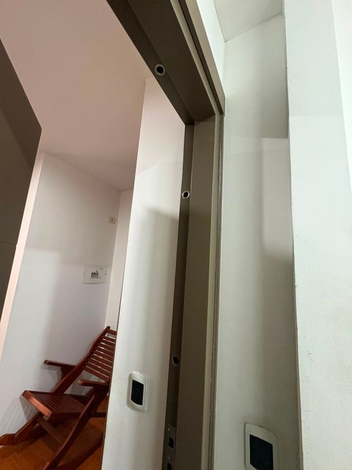 Apartaestudio en venta en Quinta Paredes, Bogotá, 34 m² · foto 2 de 18