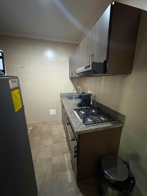 Apartaestudio en venta en Quinta Paredes, Bogotá, 34 m² · foto 9 de 18