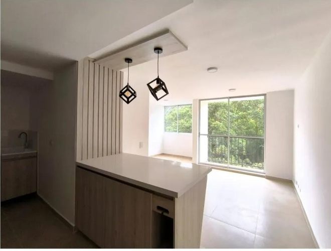Apartamento de 2 alcobas en venta en La Tablaza, La Estrella, 55 m² · foto 2 de 12