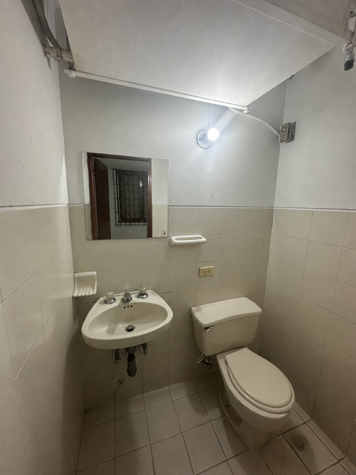 Bodega en arriendo en San Pedro, Cali, 26 m² · foto 4 de 4