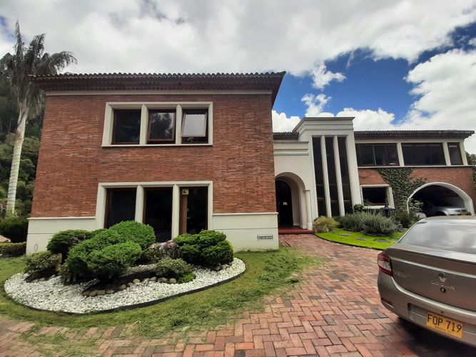 Casa de 4 alcobas en venta en Lagos De Torca, Bogotá, 800 m² · foto 4 de 24