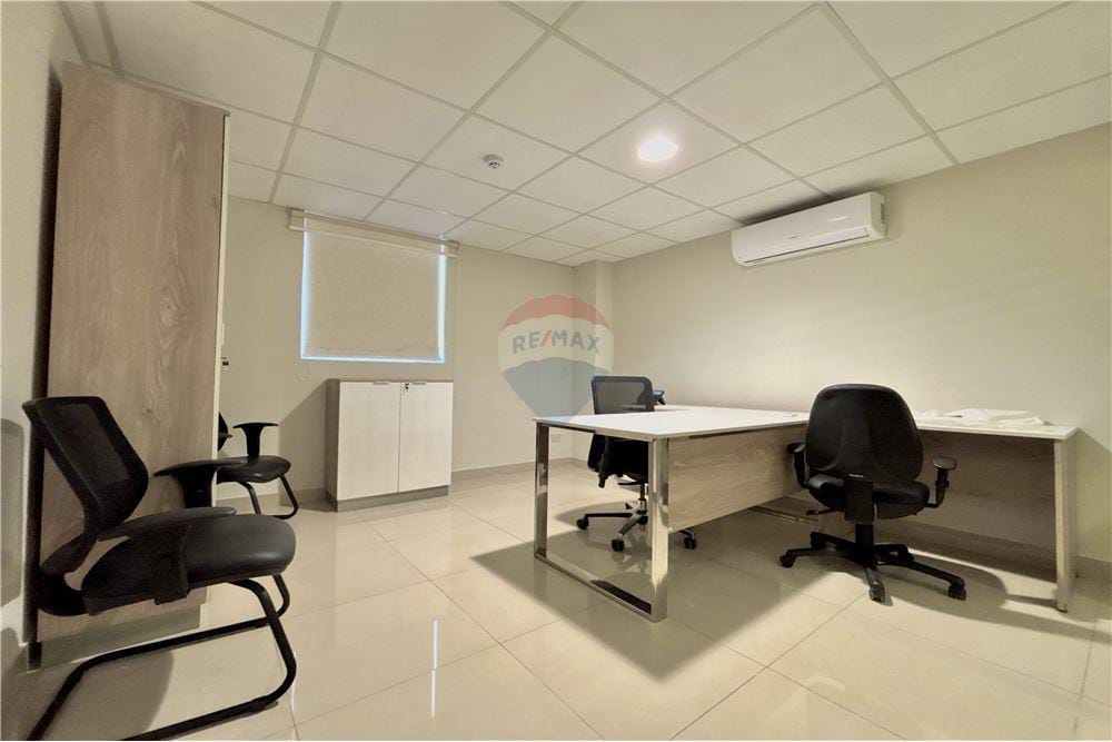 VENDO IMPORTANTE PROPIEDAD COMERCIAL CENTRO LOGISTICO SAN LORENZO — foto 2