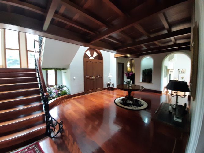 Casa de 4 alcobas en venta en Lagos De Torca, Bogotá, 800 m² · foto 5 de 24