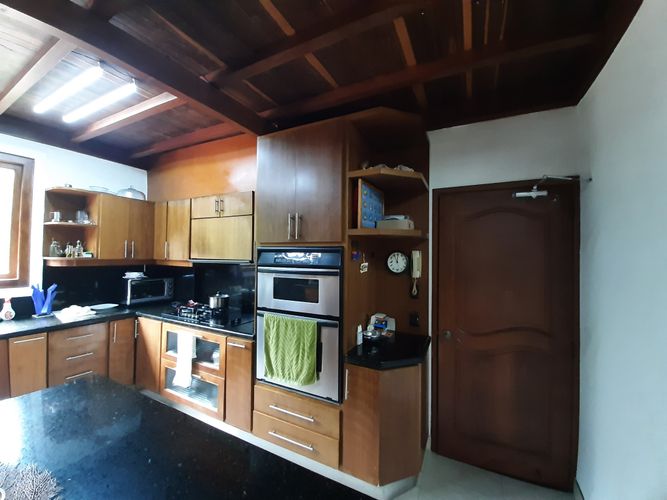 Casa de 4 alcobas en venta en Lagos De Torca, Bogotá, 800 m² · foto 12 de 24
