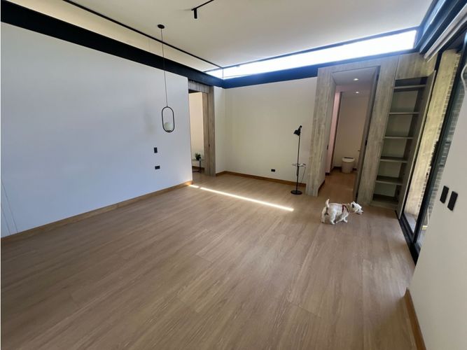 Casa de 3 alcobas en venta en Las Palmas, Envigado, 331 m² · foto 15 de 24