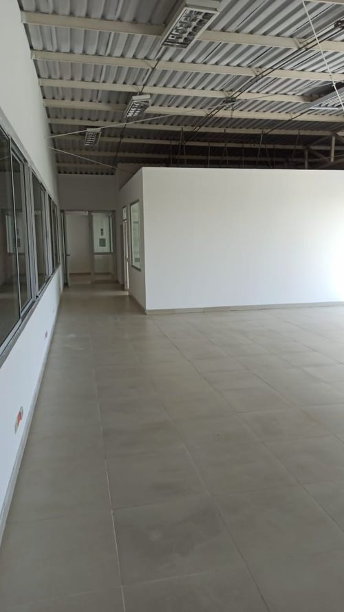 Bodega en arriendo en Siberia, Cota, 1300 m² · foto 8 de 24