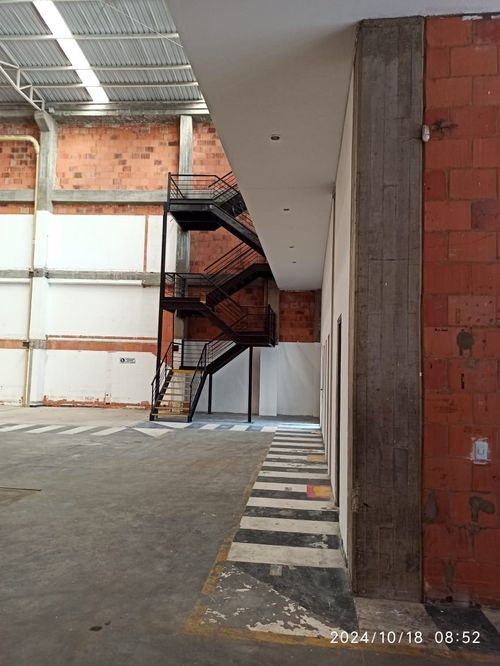 Bodega en arriendo en Siberia, Cota, 1300 m² · foto 22 de 24