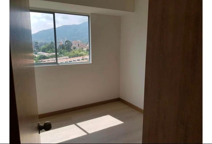 Apartamento de 2 alcobas en venta en Toledo, La Estrella, 68 m² · foto 9 de 24