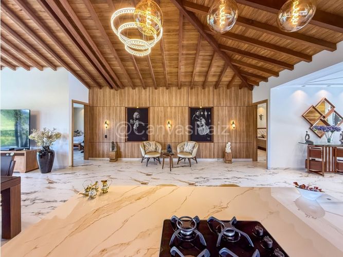 Casa de 2 alcobas en venta en San Antonio De Pereira, Rionegro, 310 m² · foto 6 de 17