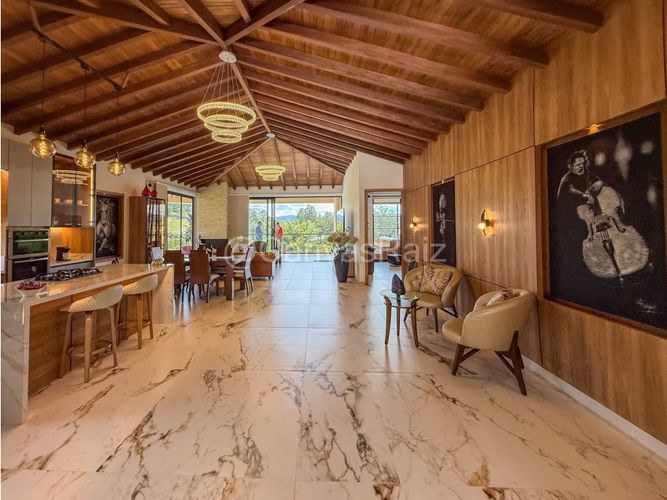 Casa de 2 alcobas en venta en San Antonio De Pereira, Rionegro, 310 m² · foto 7 de 17