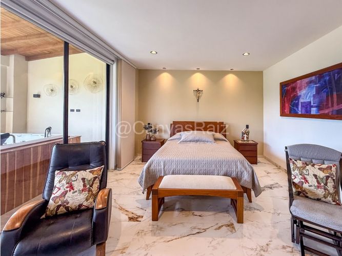 Casa de 2 alcobas en venta en San Antonio De Pereira, Rionegro, 310 m² · foto 12 de 17