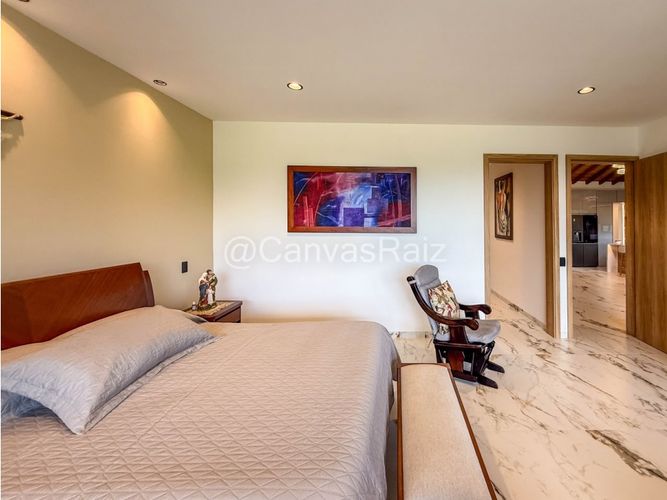 Casa de 2 alcobas en venta en San Antonio De Pereira, Rionegro, 310 m² · foto 13 de 17