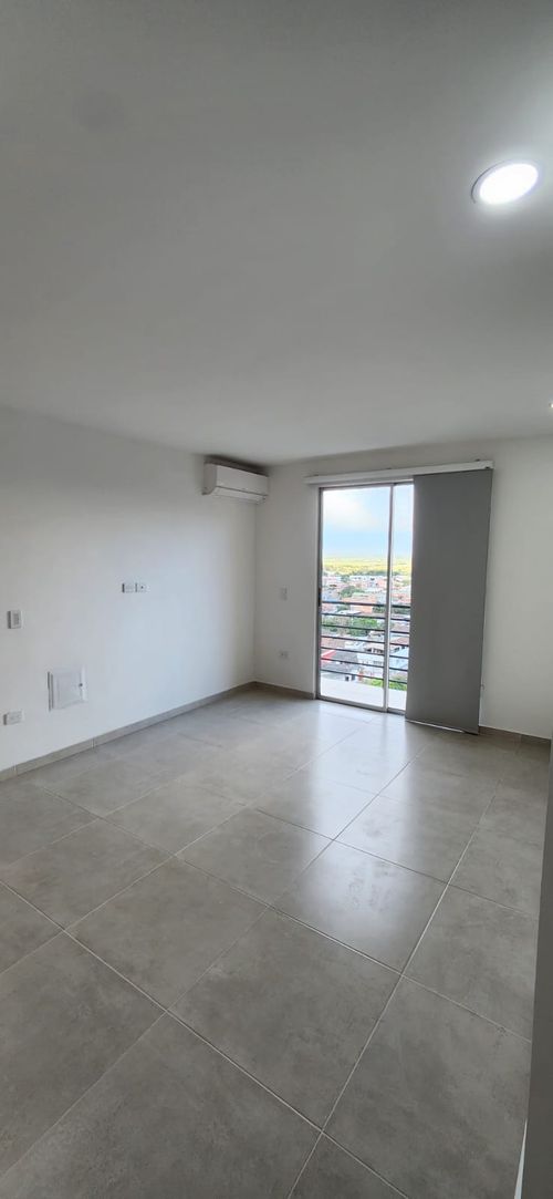 Apartamento de 2 alcobas en venta en Uribe, Yumbo, 78 m² · foto 9 de 16