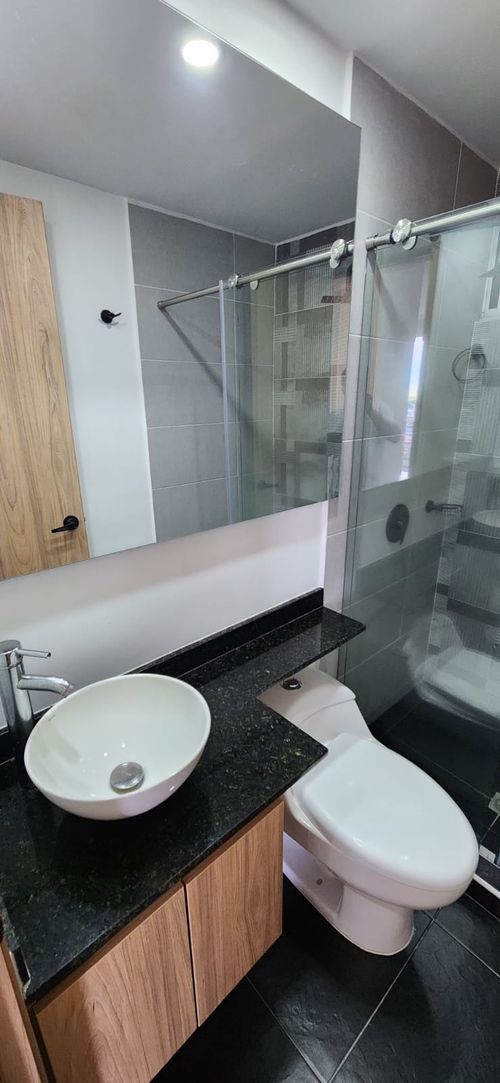 Apartamento de 2 alcobas en venta en Uribe, Yumbo, 78 m² · foto 14 de 16