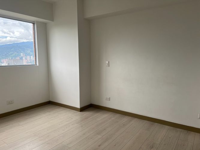 Apartamento de 2 alcobas en venta en Toledo, La Estrella, 60 m² · foto 17 de 24