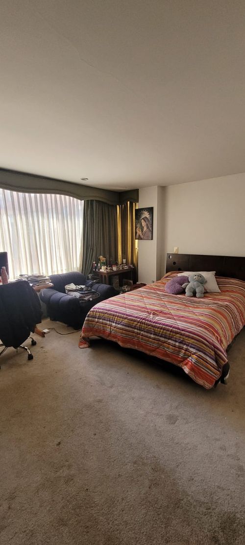 Apartamento de 4 alcobas en venta en Chicó Reservado, Bogotá, 276 m² · foto 11 de 24