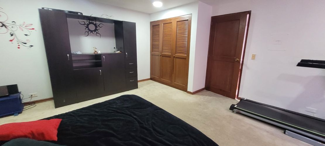 Apartamento de 4 alcobas en venta en Chicó Reservado, Bogotá, 276 m² · foto 17 de 24