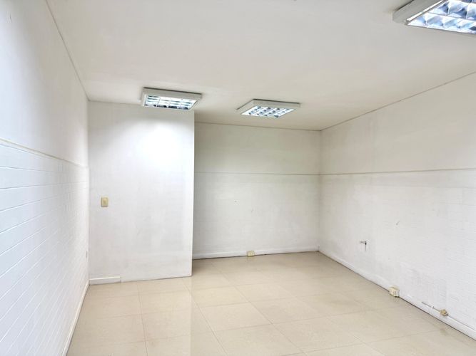Local en arriendo en La Julia, Pereira, 35 m² · foto 2 de 13