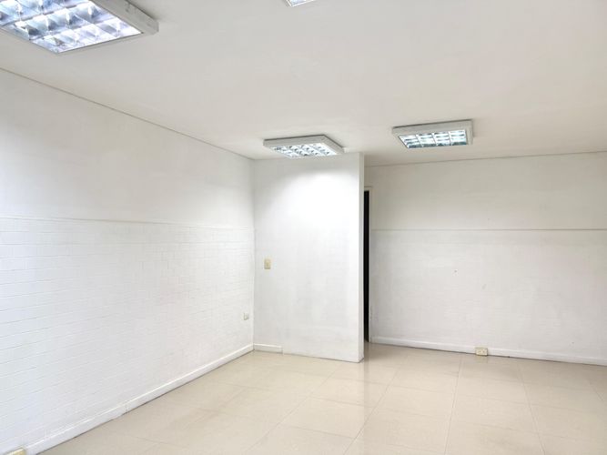 Local en arriendo en La Julia, Pereira, 35 m² · foto 5 de 13