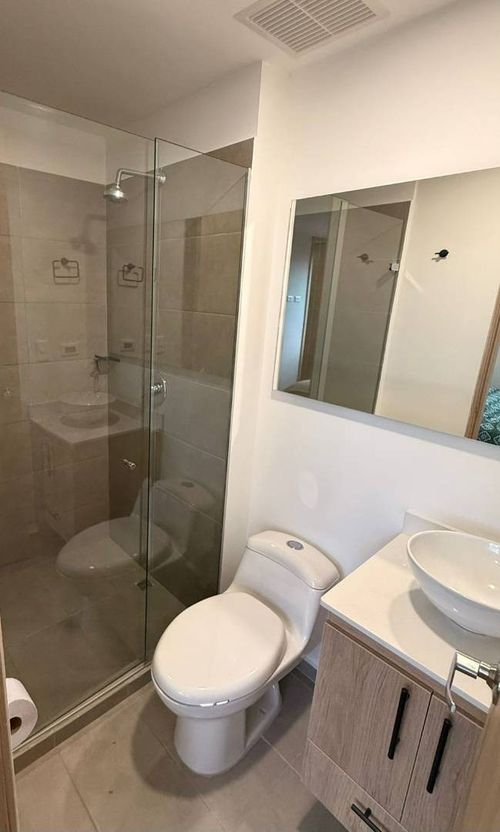 Apartamento de 3 alcobas en venta en Llano Grande, Rionegro, 66 m² · foto 9 de 16