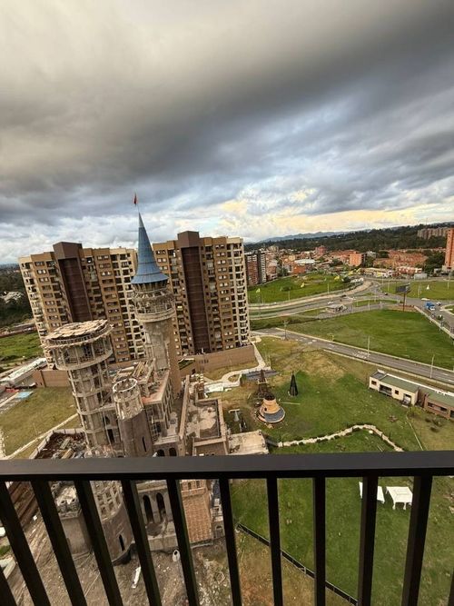 Apartamento de 3 alcobas en venta en Llano Grande, Rionegro, 66 m² · foto 13 de 16