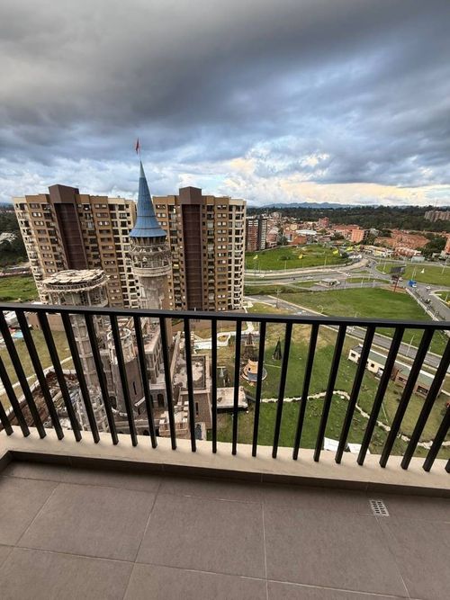 Apartamento de 3 alcobas en venta en Llano Grande, Rionegro, 66 m² · foto 14 de 16
