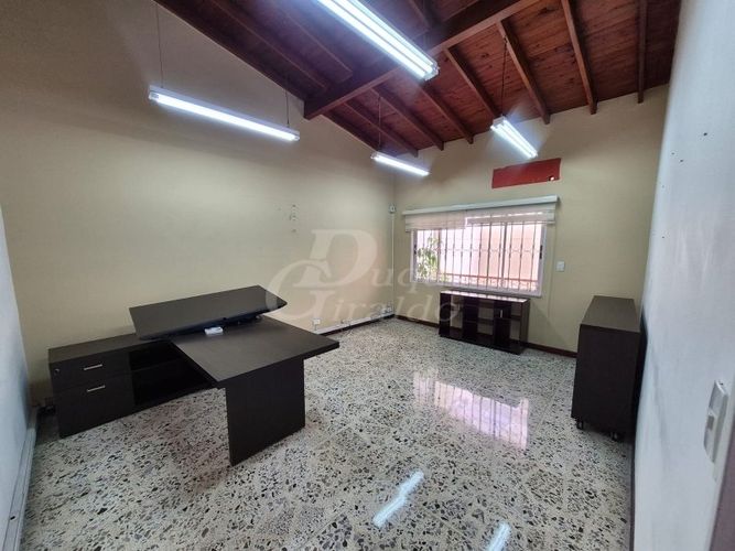 Casa de 5 alcobas en venta en Miravalle, Medellín, 350 m² · foto 13 de 24