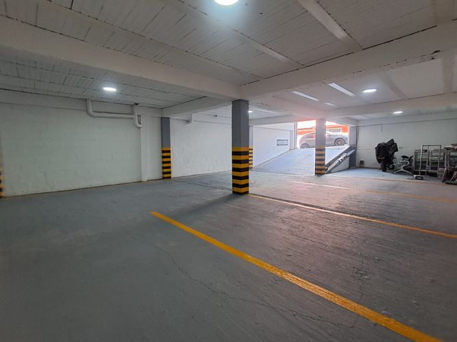 Bodega en arriendo en Sector Plaza De Bolivar, Pereira, 600 m² · foto 6 de 12