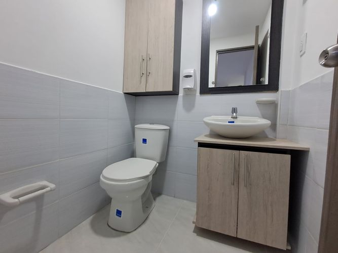 Bodega en arriendo en Sector Plaza De Bolivar, Pereira, 600 m² · foto 10 de 12