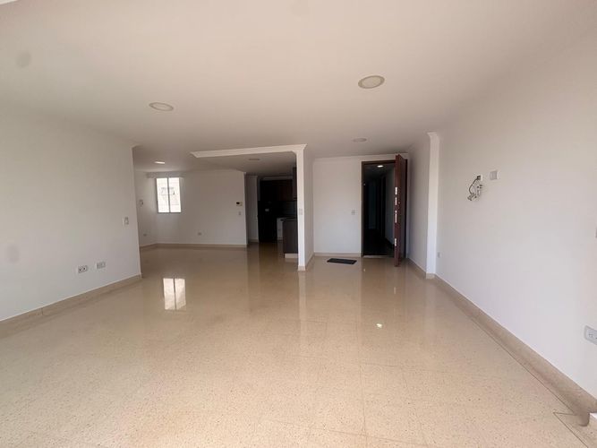 Apartamento de 3 alcobas en venta en Tres Esquinas, Sabaneta, 140 m² · foto 13 de 17