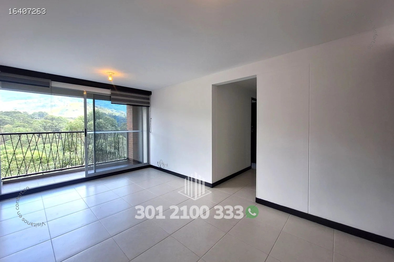 Apartamento en arriendo en La Castellana, Medellín · foto 2 de 24