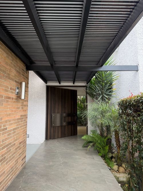 Casa de 5 alcobas en venta en San Simón, Bogotá, 700 m² · foto 3 de 24