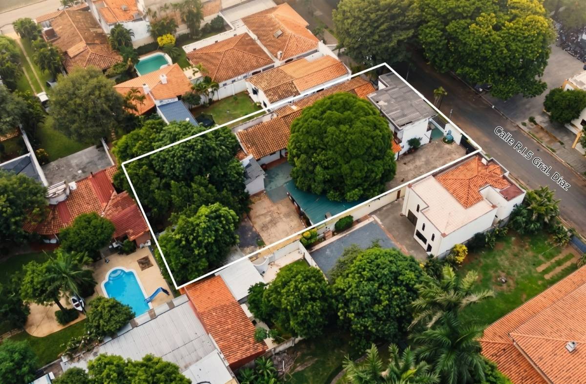 Vendo Terreno de 1.130m2 en Barrio Mcal. Estigarribia — foto 2
