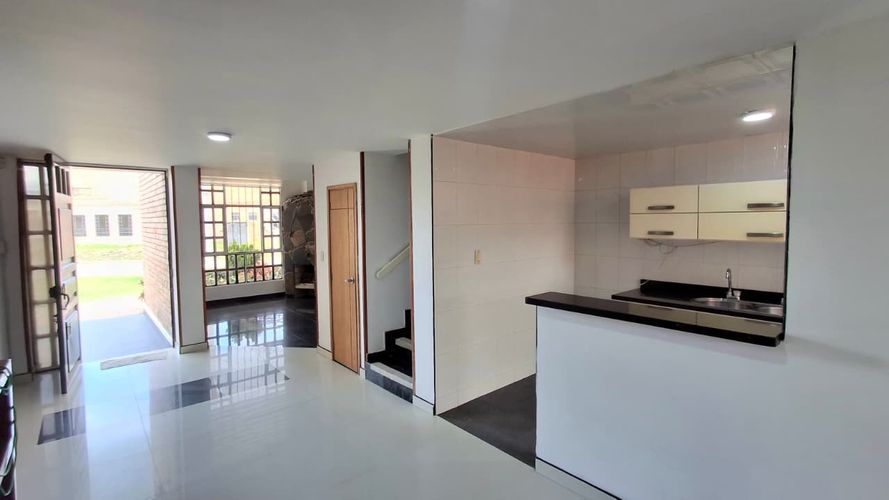 Casa de 3 alcobas en venta en Centro, Funza, 148 m² · foto 8 de 24