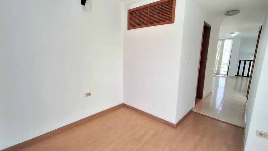 Casa de 3 alcobas en venta en Centro, Funza, 148 m² · foto 14 de 24